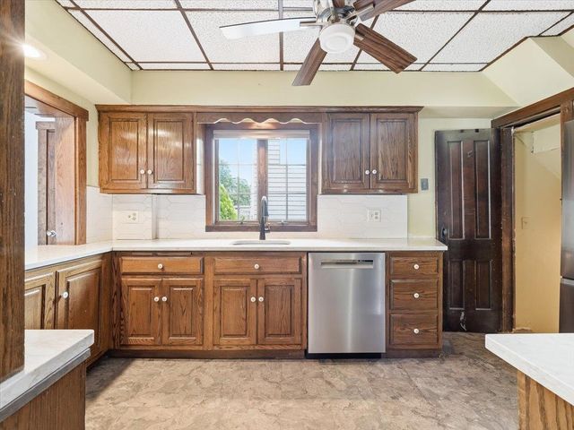 63 WASHINGTON AVE, Maywood, NJ 07607