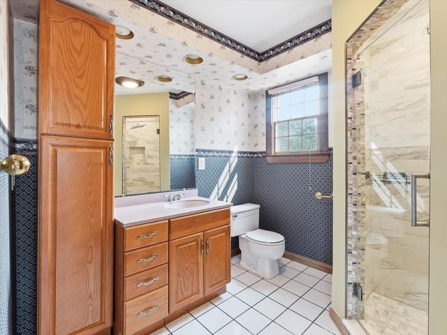 63 WASHINGTON AVE, Maywood, NJ 07607