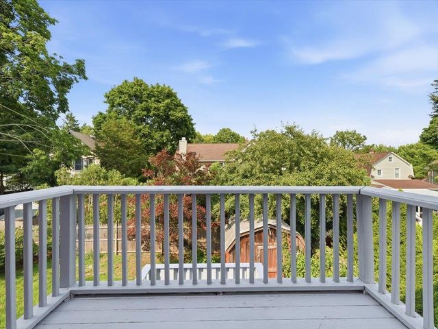 63 WASHINGTON AVE, Maywood, NJ 07607