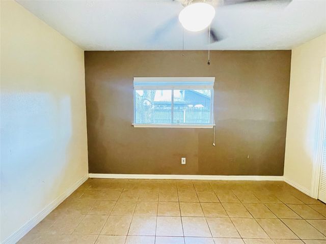 2503 Radcliffe Drive, Sugar Land, TX 77498