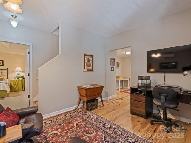 482 Wildcat Mountain Road, Waynesville, NC 28786