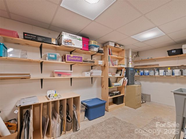 482 Wildcat Mountain Road, Waynesville, NC 28786