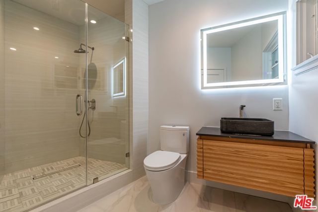 702 N Beverly Drive, Beverly Hills, CA 90210