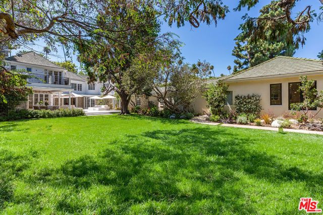 702 N Beverly Drive, Beverly Hills, CA 90210