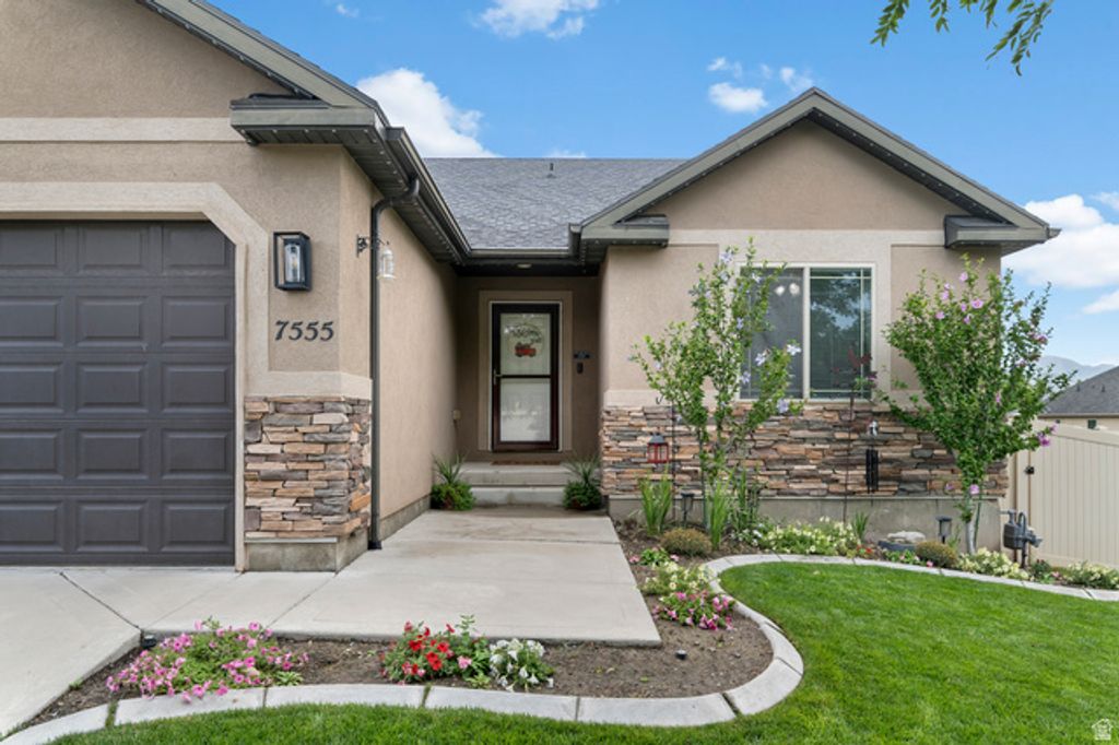 7555 N PINECONE RD, Eagle Mountain, UT 84005 — photo 4