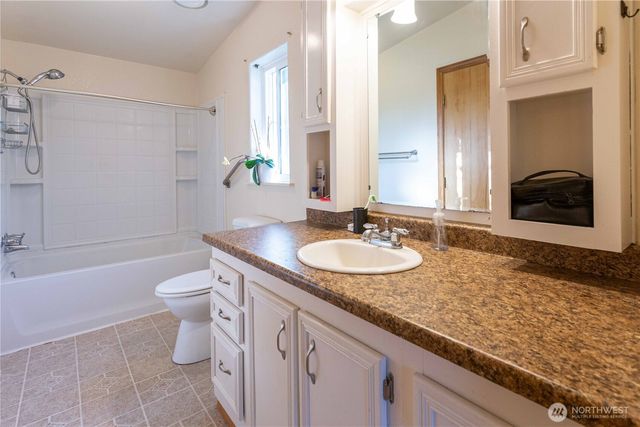 4591 Sunburst Drive, Birch Bay, WA 98230