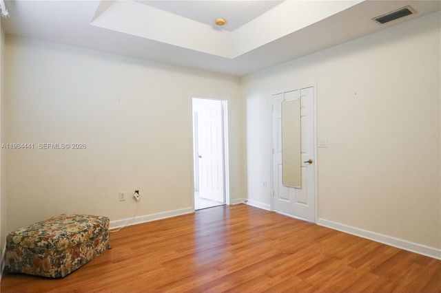 5663 NW 112th Pl 5663, Doral, FL 33178