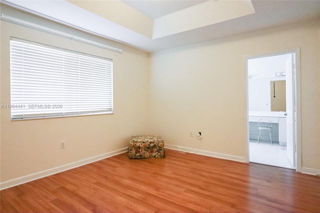 5663 NW 112th Pl 5663, Doral, FL 33178