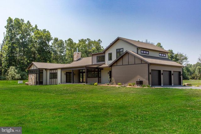 5823 RODGERS RD, Pipersville, PA 18947