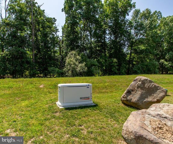 5823 RODGERS RD, Pipersville, PA 18947