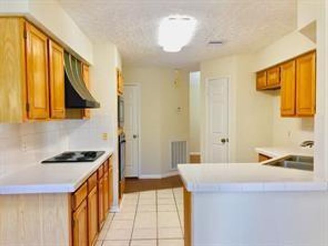 3234 Settlers Way Boulevard, Sugar Land, TX 77479