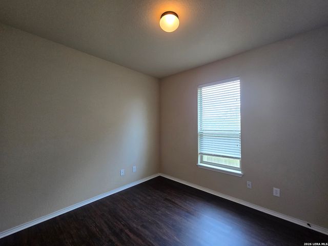 296 ROSALIE DR, New Braunfels, TX 78130