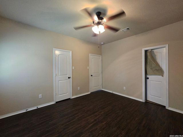 296 ROSALIE DR, New Braunfels, TX 78130