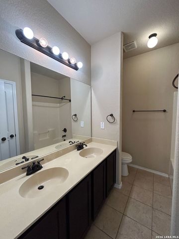 296 ROSALIE DR, New Braunfels, TX 78130