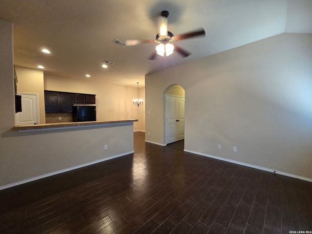 296 ROSALIE DR, New Braunfels, TX 78130