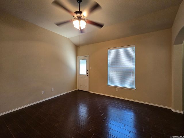296 ROSALIE DR, New Braunfels, TX 78130