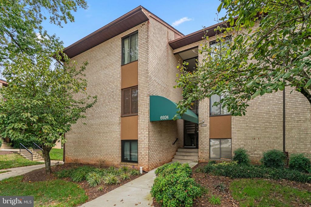 6924 HANOVER PKWY #200, Greenbelt, MD 20770