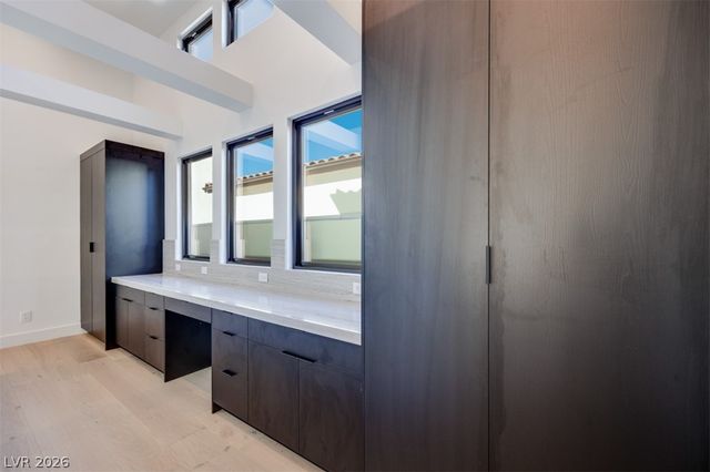 45 Bellissima Lago Court, Henderson, NV 89011