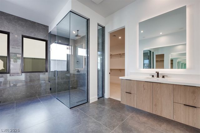 45 Bellissima Lago Court, Henderson, NV 89011