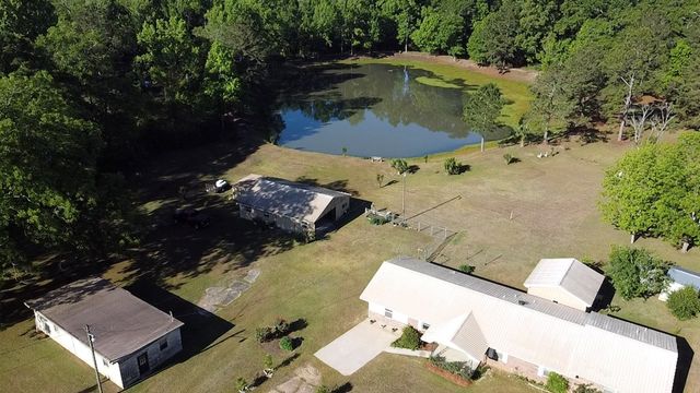 712 S Broad, Cowarts, AL 36321