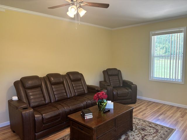 712 S Broad, Cowarts, AL 36321