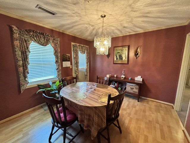 712 S Broad, Cowarts, AL 36321