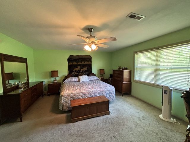 712 S Broad, Cowarts, AL 36321