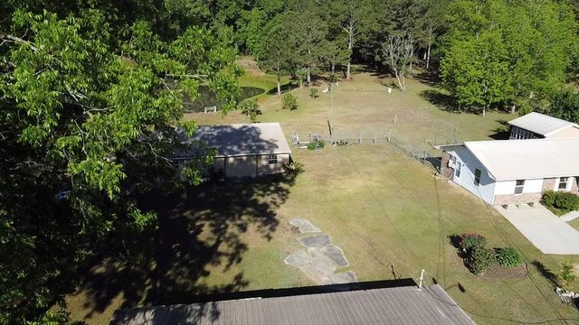 712 S Broad, Cowarts, AL 36321
