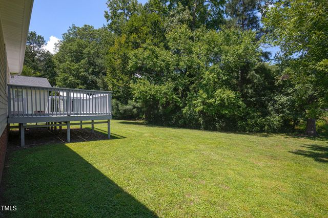 409 E Tenth Street, Siler City, NC 27344