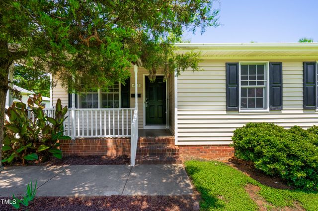 409 E Tenth Street, Siler City, NC 27344