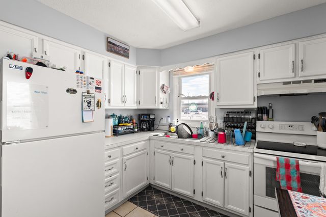 301 & 303 W 1st Street, Grimes, IA 50111