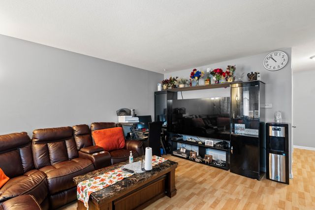 301 & 303 W 1st Street, Grimes, IA 50111