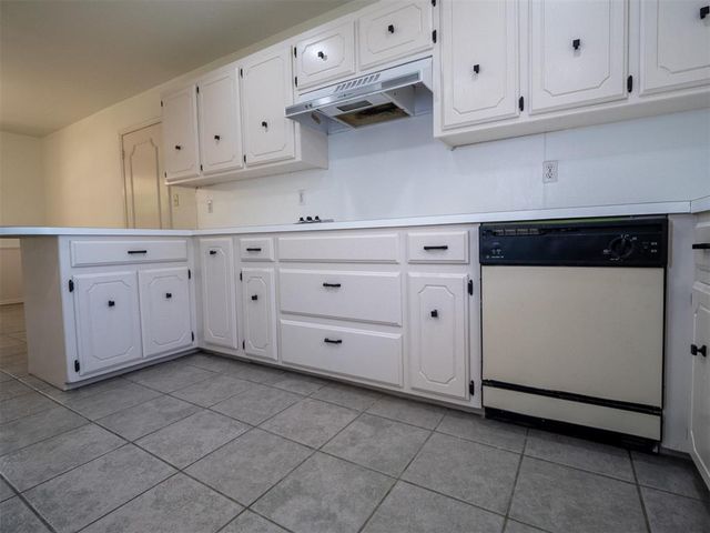 2200 Grisso Drive, Seminole, OK 74868