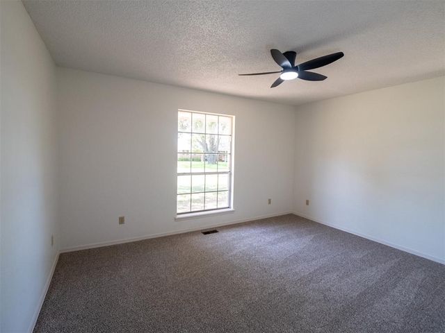 2200 Grisso Drive, Seminole, OK 74868