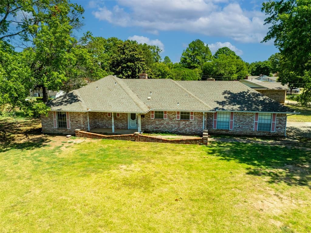 2200 Grisso Drive, Seminole, OK 74868