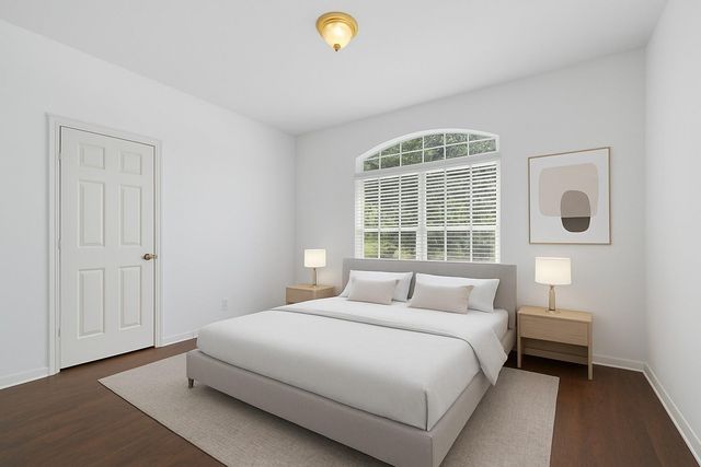 13130 Yaupon Holly Lane, Houston, TX 77044