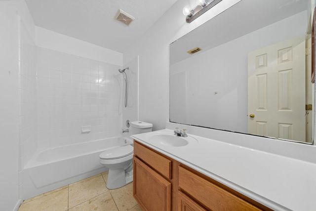 13130 Yaupon Holly Lane, Houston, TX 77044