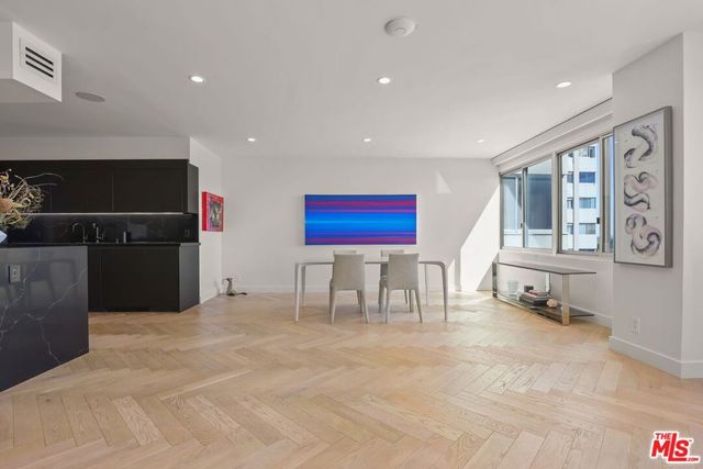 865 Comstock Avenue 7D, Los Angeles, CA 90024