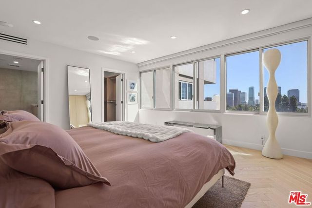 865 Comstock Avenue 7D, Los Angeles, CA 90024