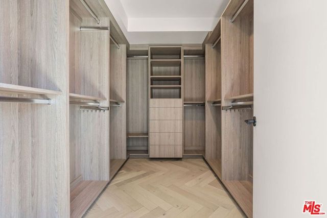 865 Comstock Avenue 7D, Los Angeles, CA 90024