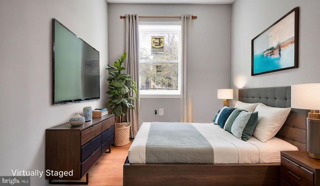 901 VARNUM ST NE, Washington, DC 20017