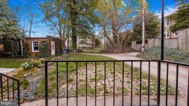 901 VARNUM ST NE, Washington, DC 20017