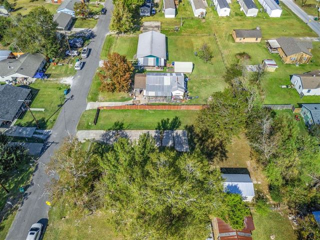 1111 N Huntington Street, Sulphur, LA 70663