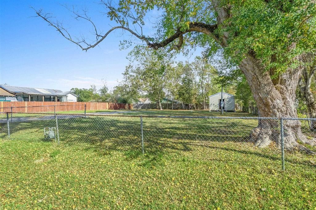 1111 N Huntington Street, Sulphur, LA 70663