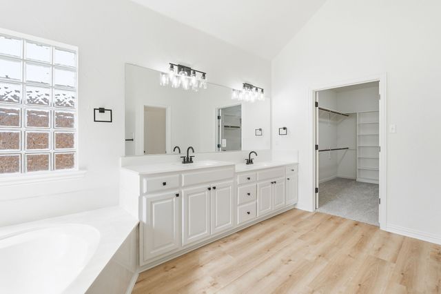 437 Quail Creek Drive, Murphy, TX 75094