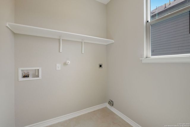 9437 Copperway, Converse, TX 78109