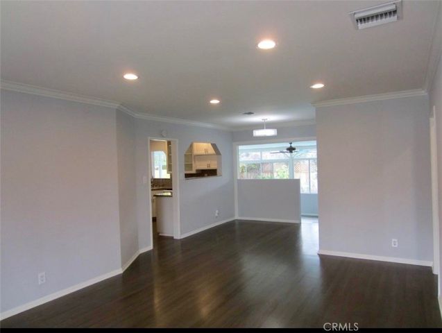 6372 Zelzah, Encino, CA 91316