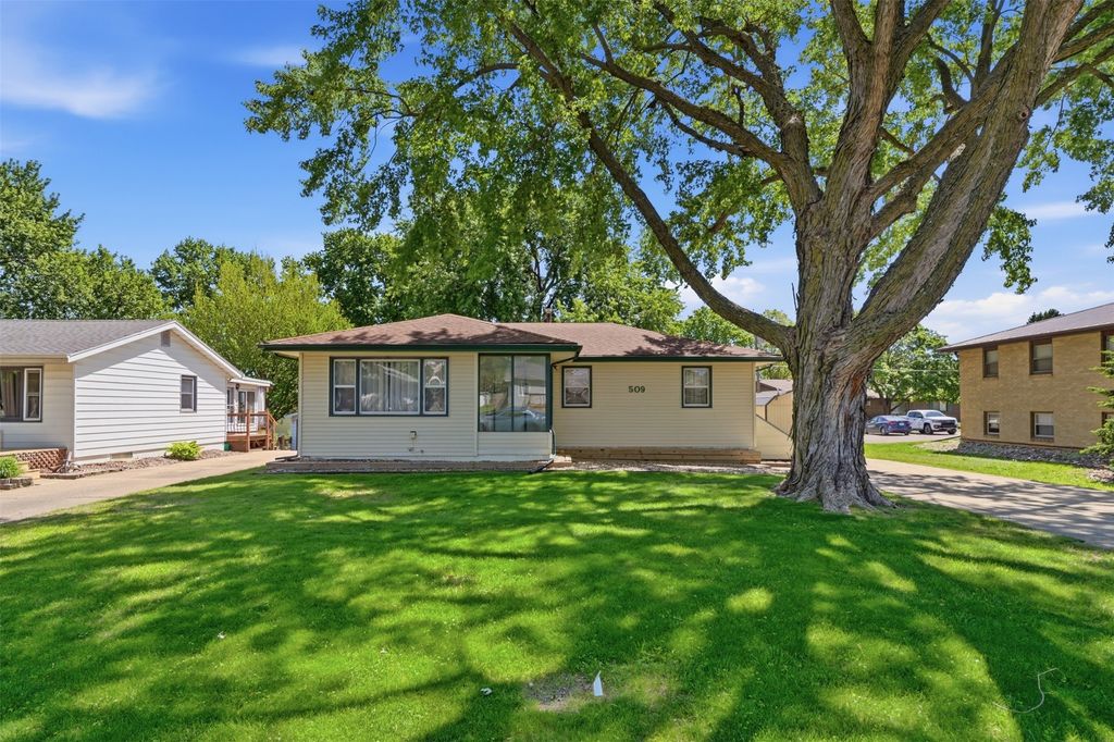 509 NE Jacob Street, Grimes, IA 50111