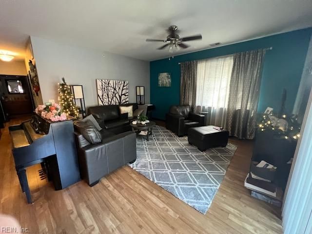 4308 Colindale Rd Apt 107, Chesapeake, VA 23321