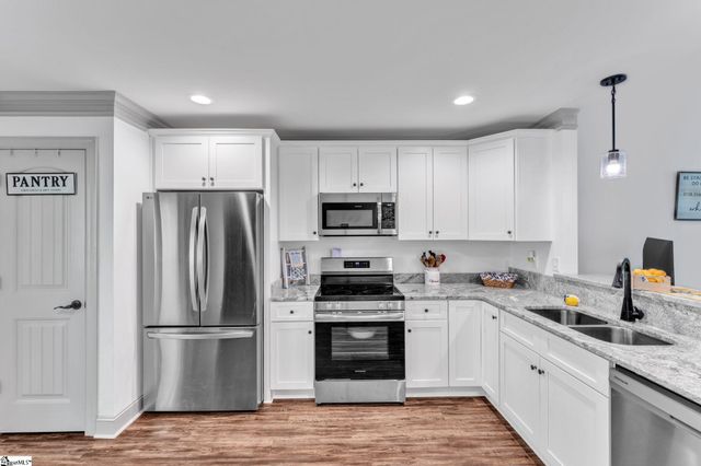 180 Hunter Drive, Belton, SC 29627